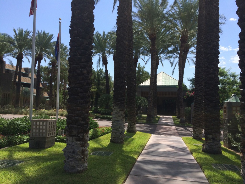 Spa Avania entrance, Resort lobby to the left