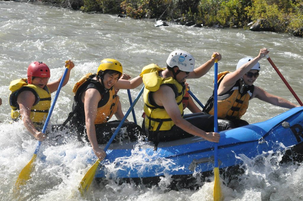 Hung_Rafting