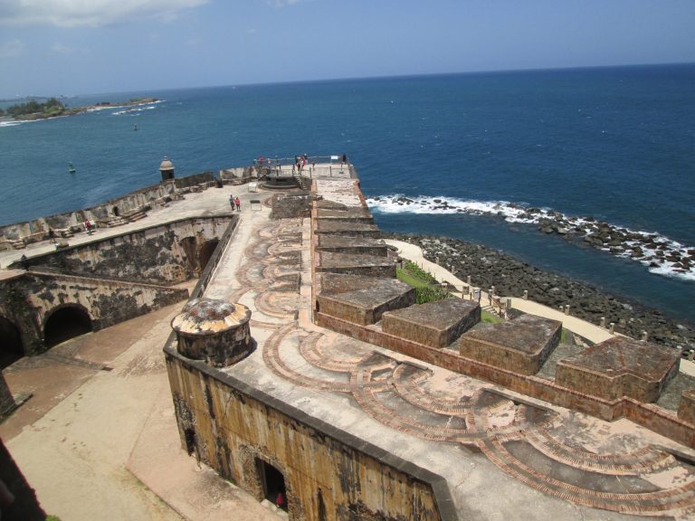 2016-el-morro-view-from-above - Jen There Done That