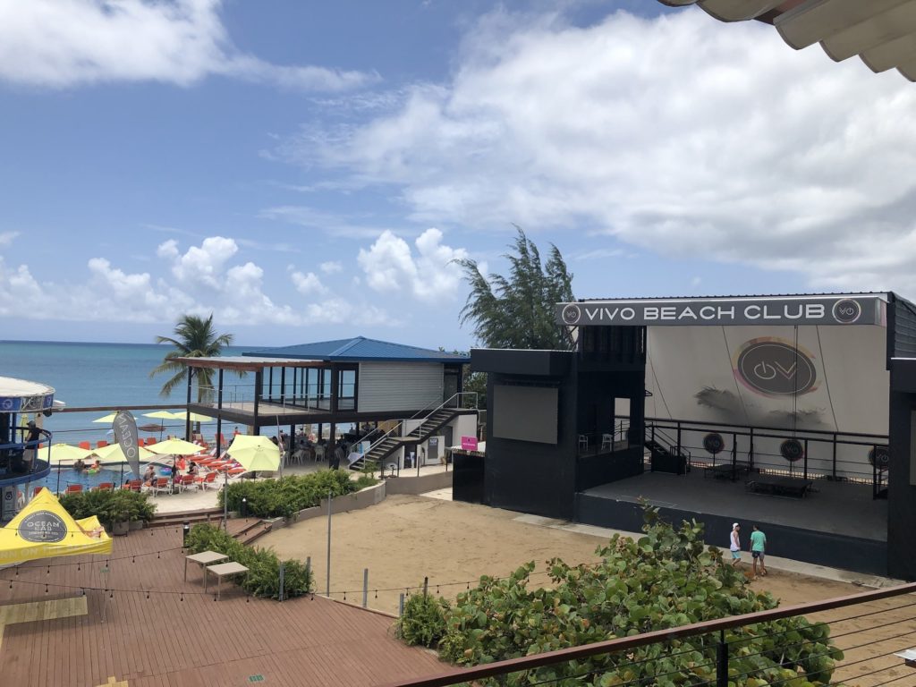 VIVO Beach Club, Isla Verde, Carolina, Puerto Rico Beach, Beer